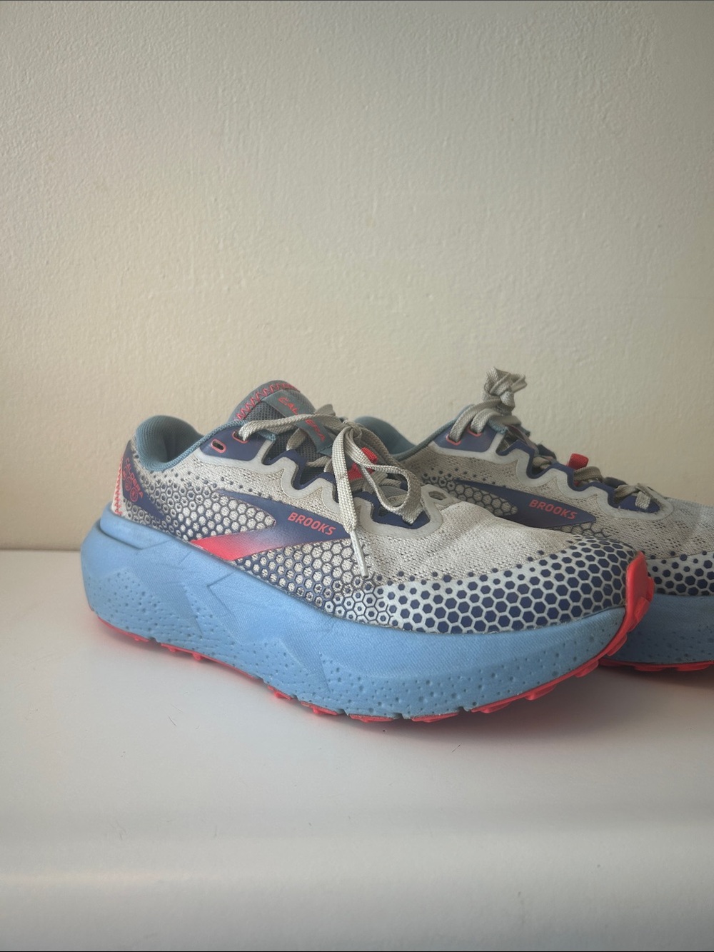 Brooks women’s Light Gray and Blue Trail Sneakers with Red Accents